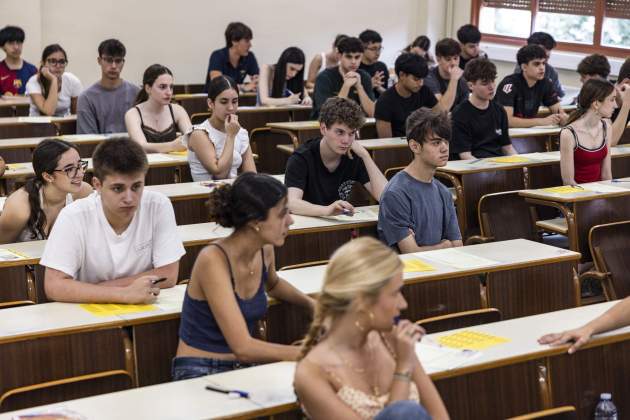 Selectivitat 2026, facultat de Biologia UB28 Selectivitat 2026, facultat de Biologia UB28