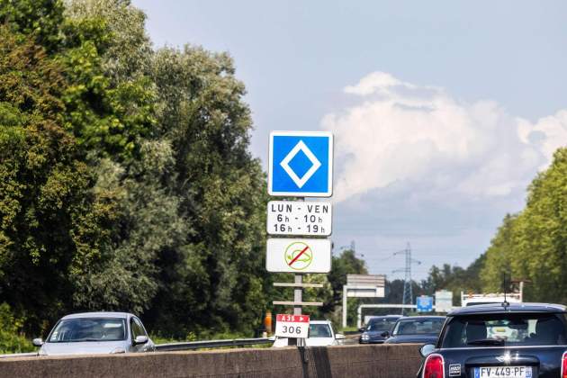 Imatge del senyal instal·lat a França / Foto: merkur Imatge del senyal instal·lat a França / Foto: merkur