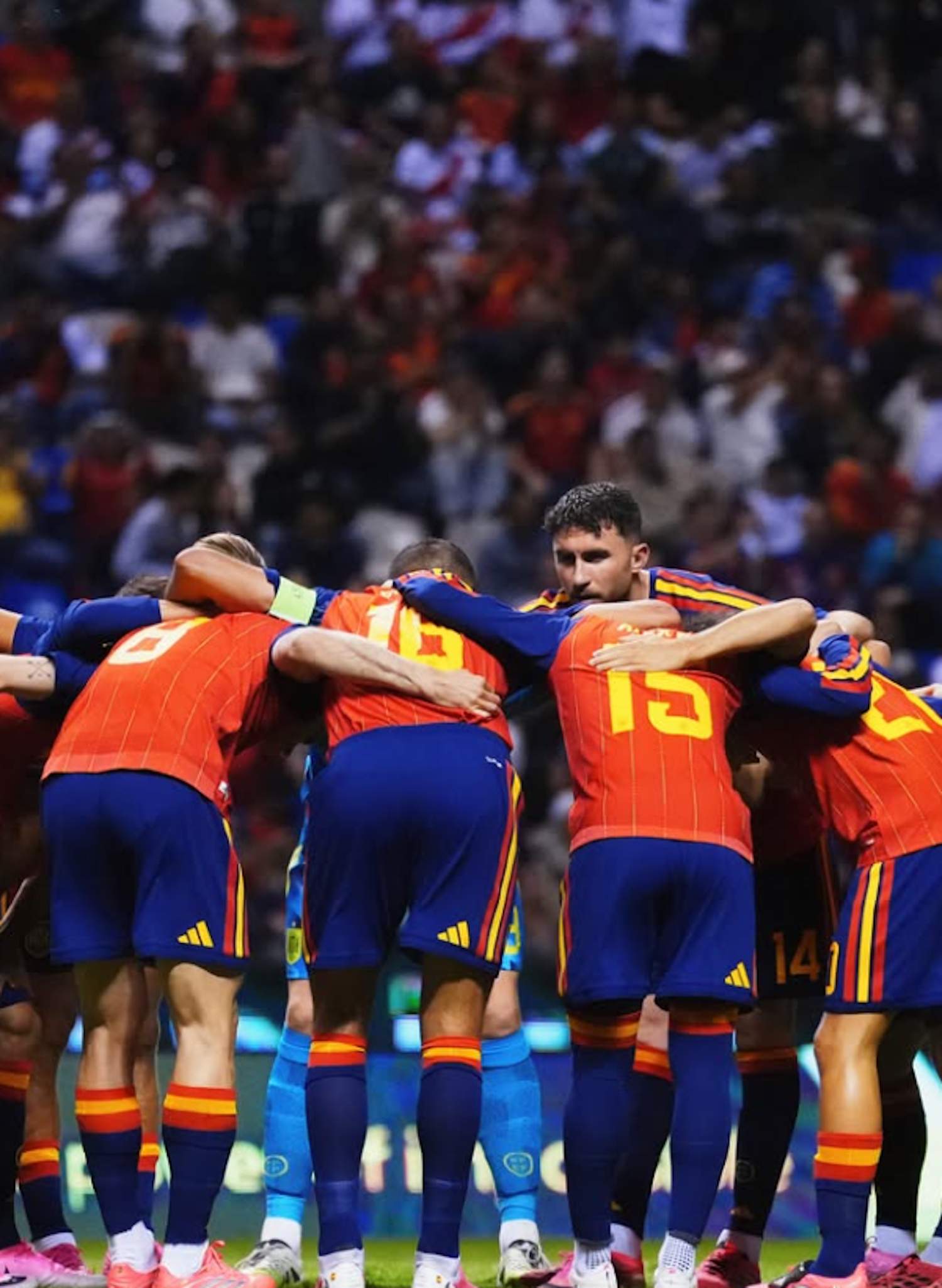 Ridícul en un partit amistós de la Roja amb Rivero