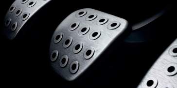 Pedales de un coche