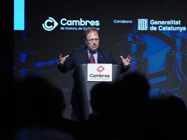 EuropaPress 6823811 presidente camara barcelona josep santacreu interviene presentacion memoria EuropaPress 6823811 presidente camara barcelona josep santacreu interviene presentacion memoria