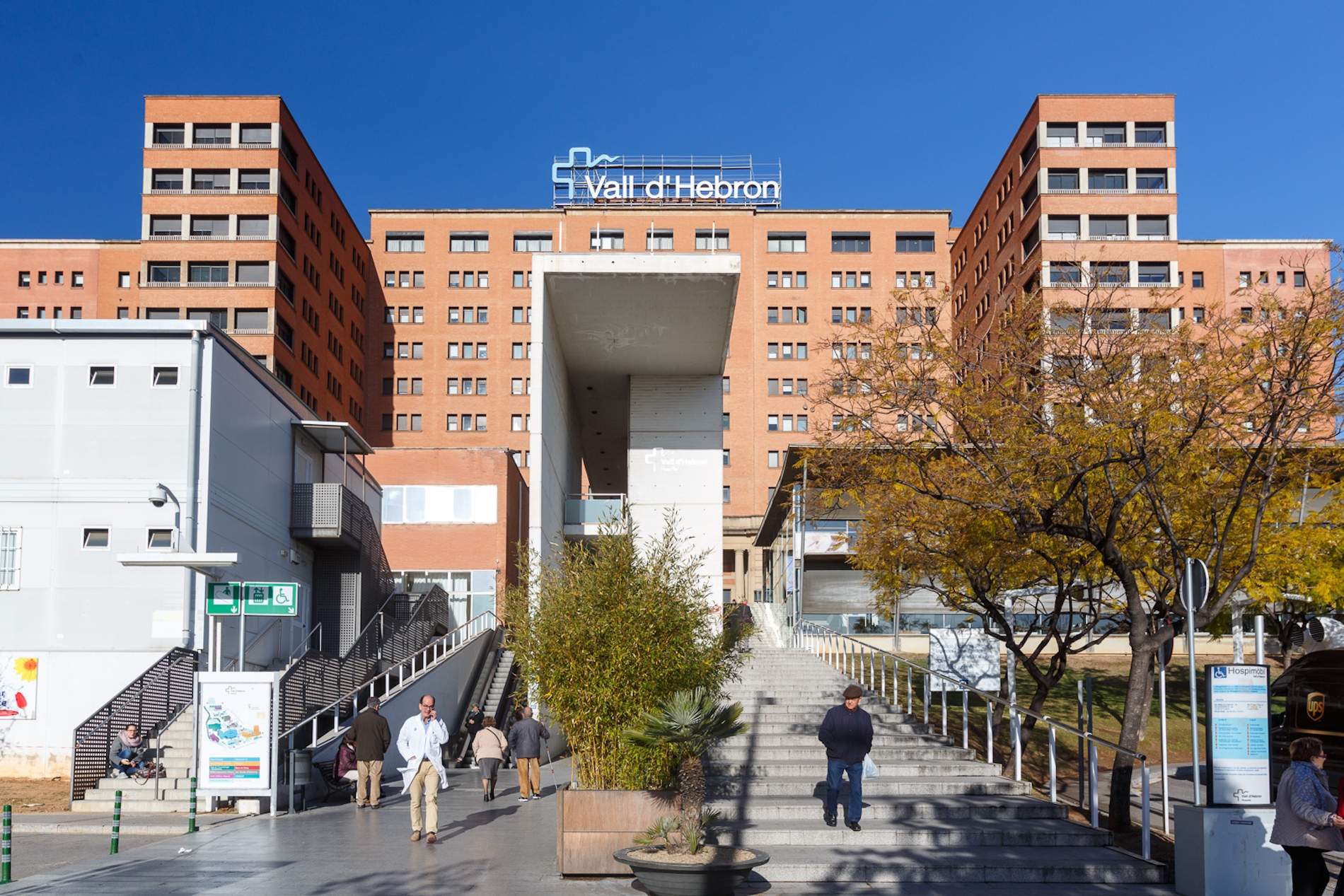 Salut inclou la Vall d'Hebron en les sancions pel nadó maltractat i l’hospital afirma que li va salvar la vida