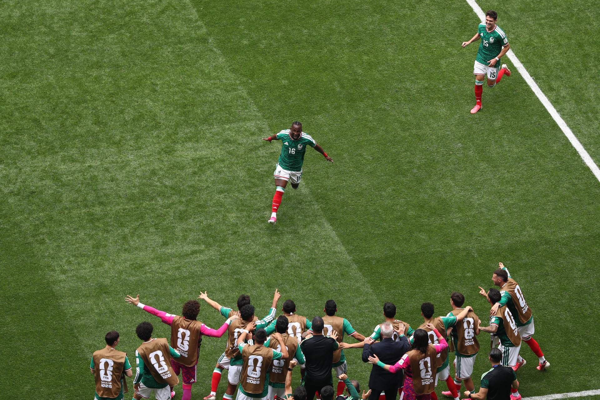 El moment fresc del primer partit del Mundial: una estrena golejadora inoblidable