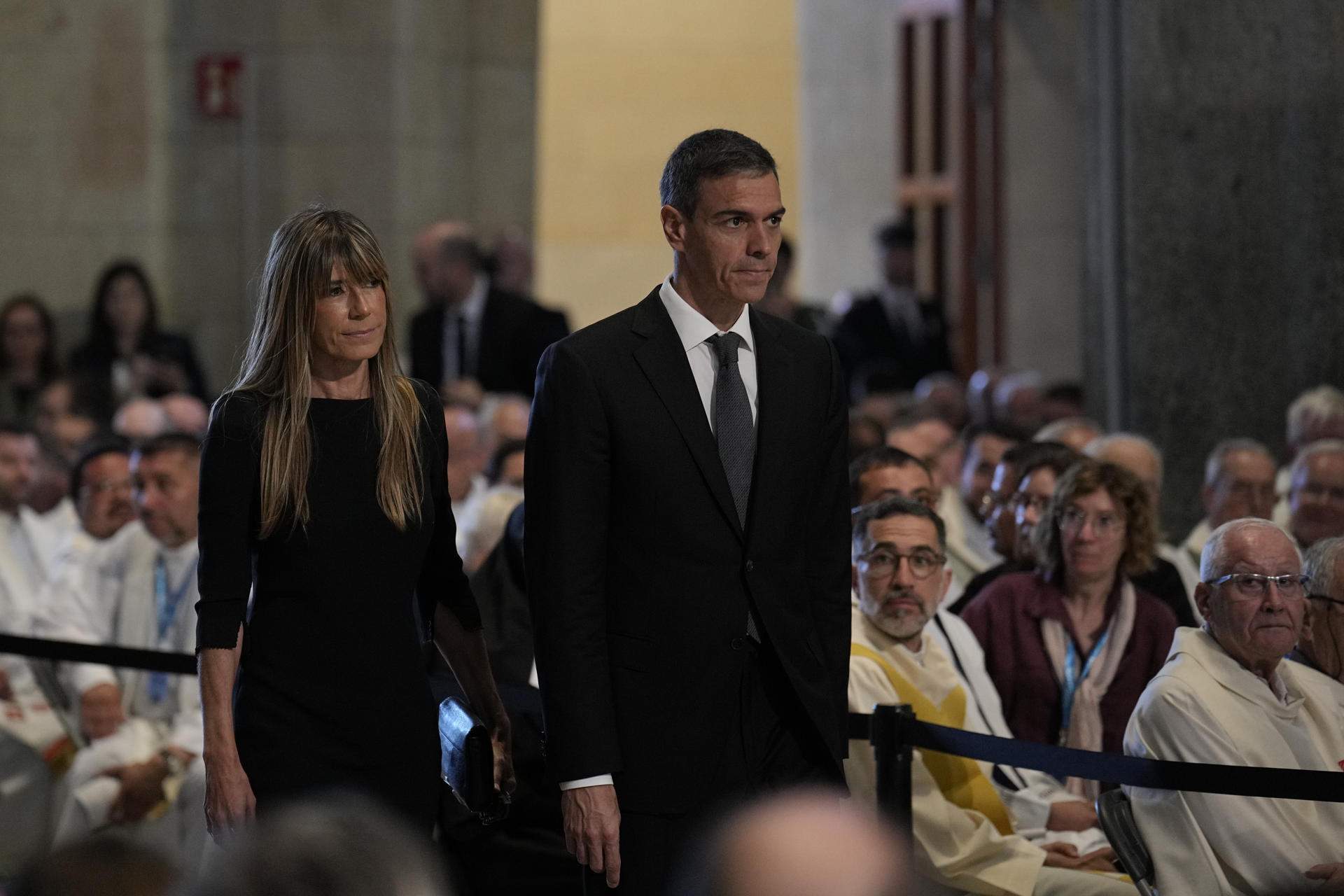 Peinado se va de vacaciones y deja a un juez sustituto la decisión sobre el viaje de Begoña Gómez a Turquía
