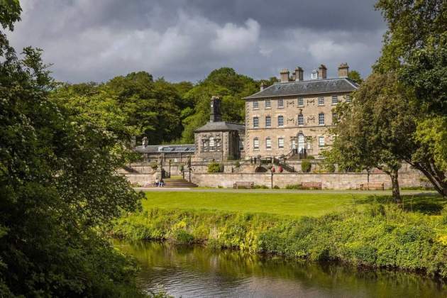 1. Vall del riu Clyde, entre Glasgow i Edimburg. Pollock House. Font Visit Scotland 1. Vall del riu Clyde, entre Glasgow i Edimburg. Pollock House. Font Visit Scotland
