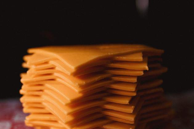 Llesques de formatge. Foto: Pexels Llesques de formatge. Foto: Pexels
