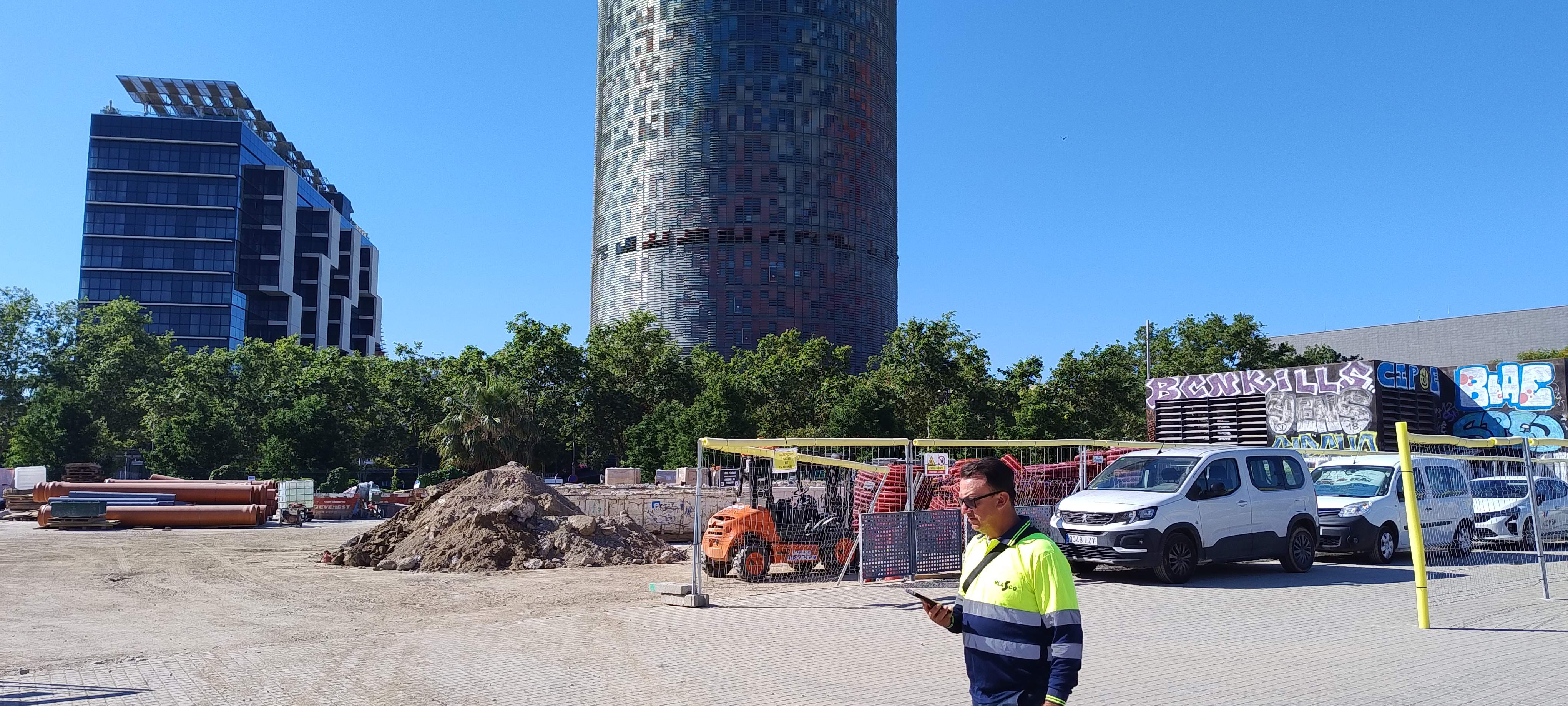 Barcelona construirà equipaments, habitatge i oficines al solar del descartat Edifici Ona de les Glòries