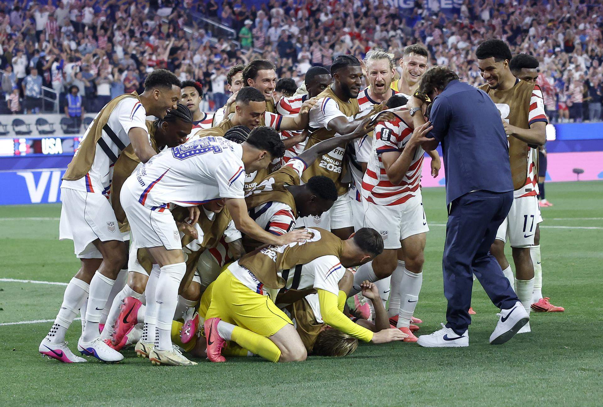 Els Estats Units arrasen contra el Paraguai en un debut immillorable al Mundial (4-1)