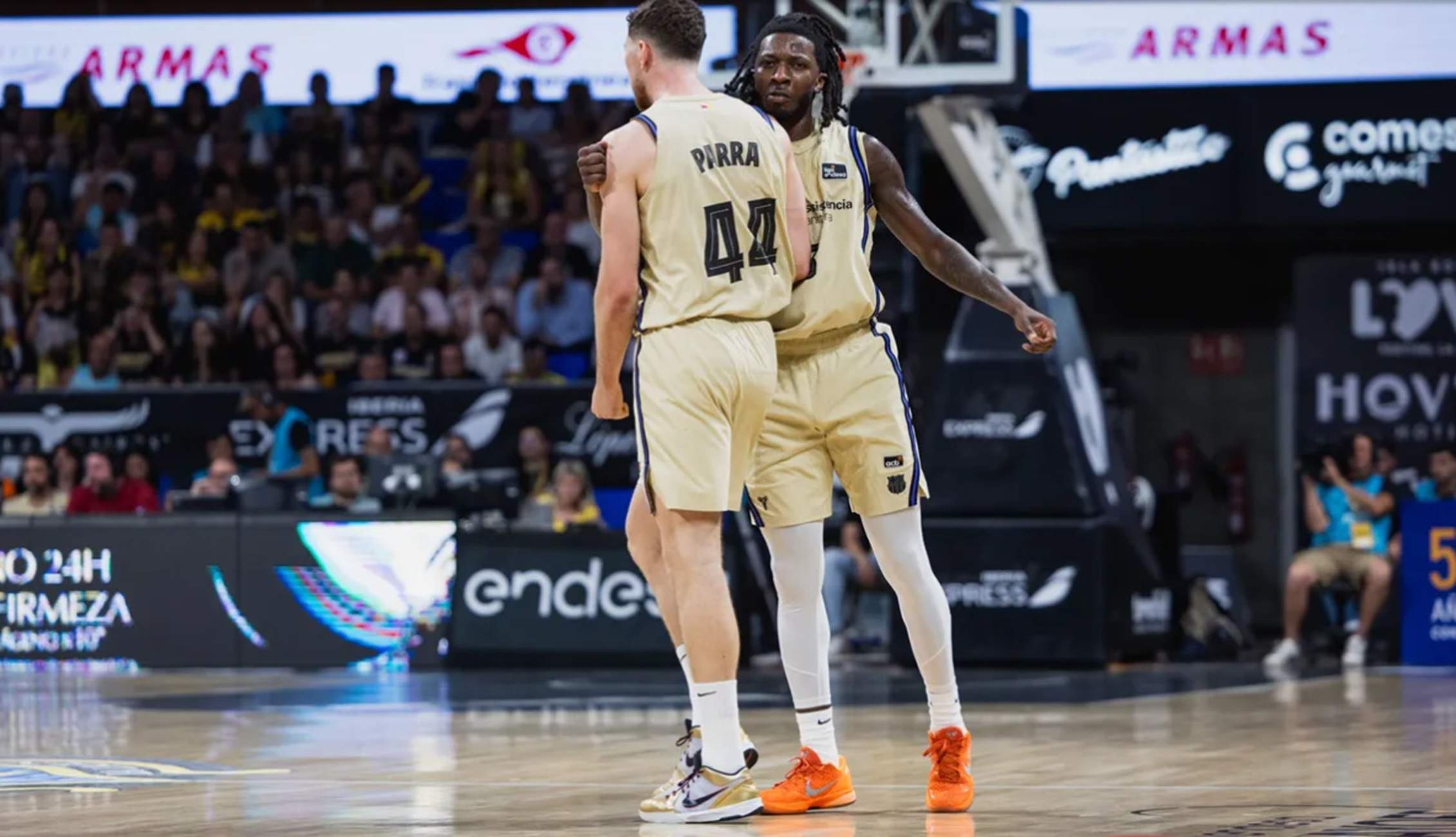 El Barça supera al La Laguna Tenerife (76-85) y se clasifica por la vía rápida para la final de la Liga Endesa