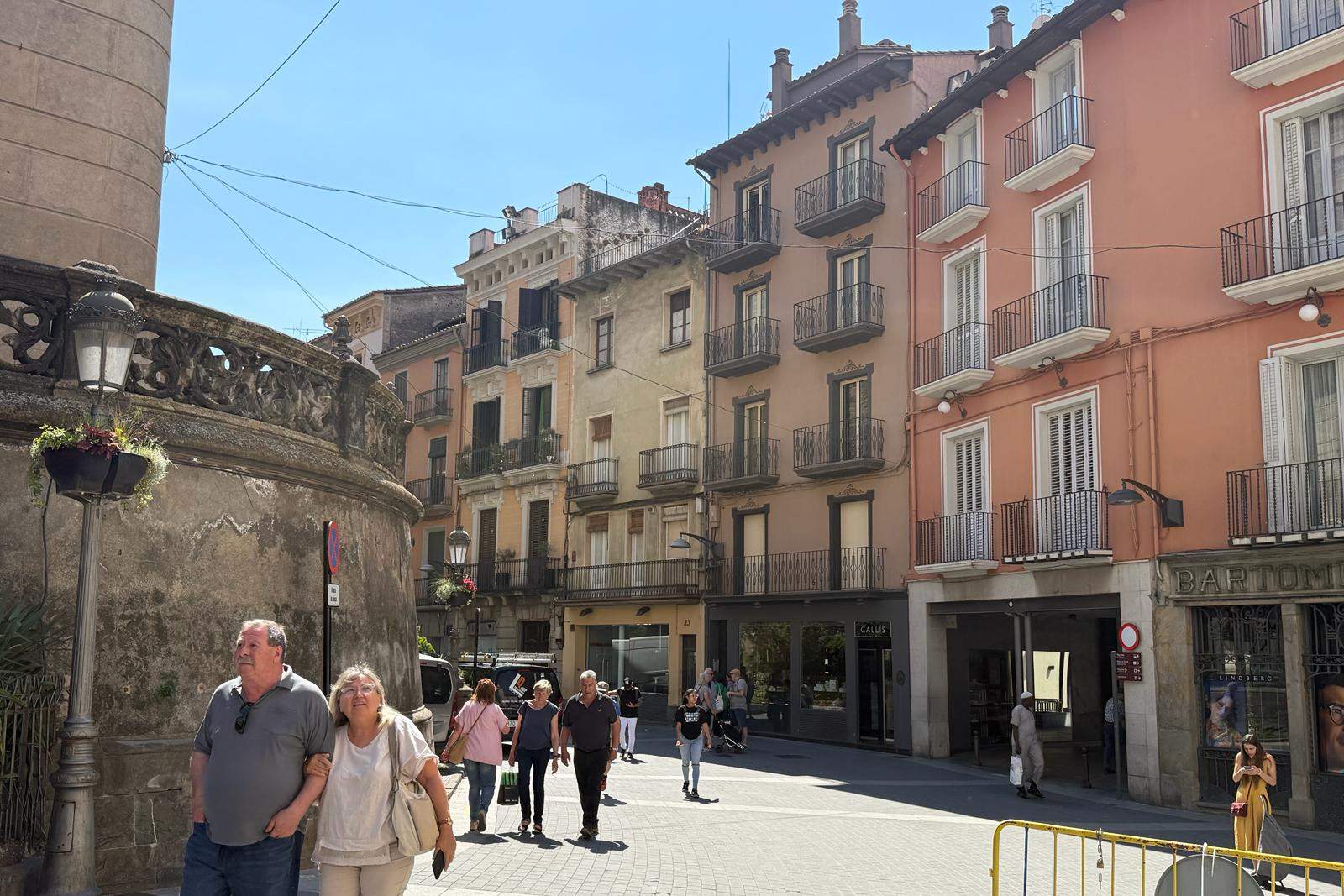 Olot dona de baixa 1.300 persones del padró per frau en només un any