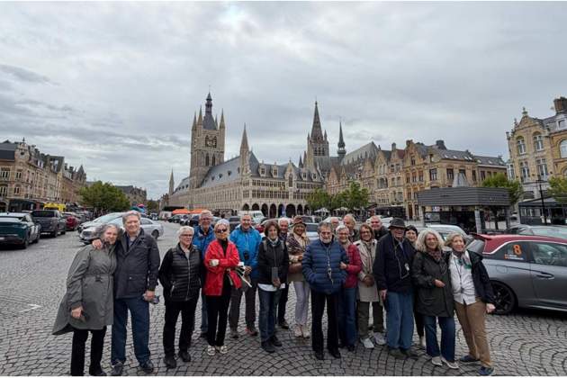 6. Ieper. Plaça de Grote Markt. Cedida José Luis Marro 6. Ieper. Plaça de Grote Markt. Cedida José Luis Marro
