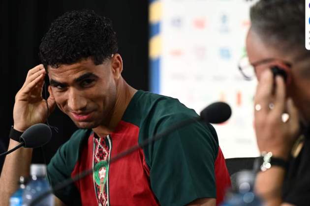 Hakimi, en la roda de premsa prèvia al Brasil Marroc Hakimi, en la roda de premsa prèvia al Brasil Marroc