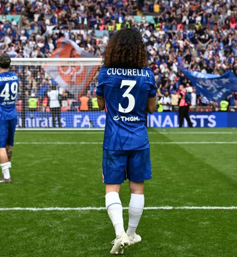 Cucurella ha començat a tenir dificultats amb el grup del Barça al Mundial, especialment, amb Lamine
