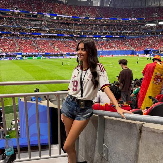 Inés García asiste al estadio para apoyar a Lamine Yamal / Instagram Inés García asiste al estadio para apoyar a Lamine Yamal / Instagram