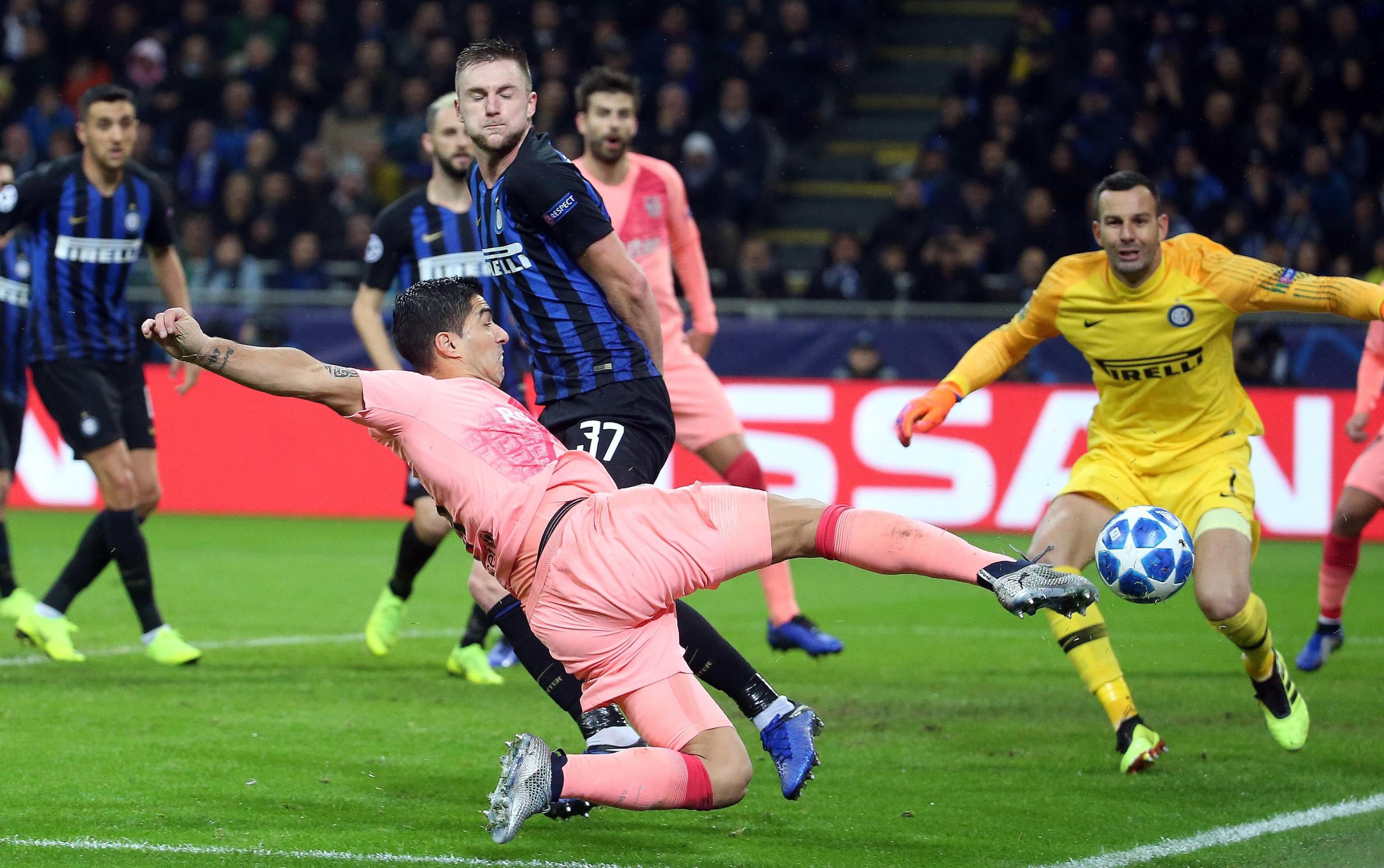 El Barça sigue maldiciendo el Giuseppe Meazza (1-1)