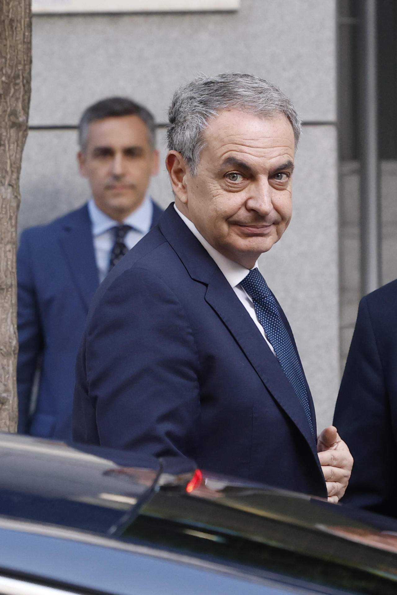 Zapatero niega en la Audiencia Nacional haber influido en el rescate de Plus Ultra