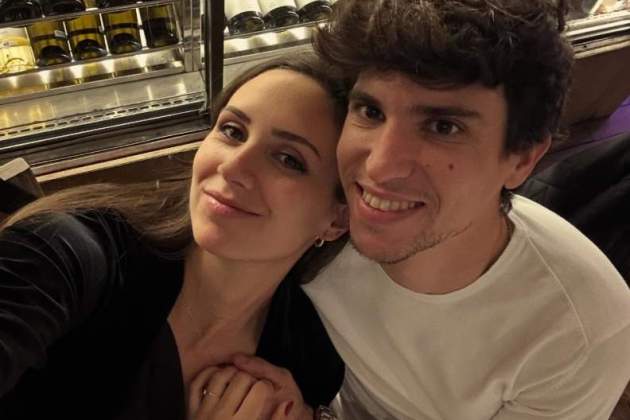El crac d'enduro, Josep Garcia, amb la seva parella Helga, pares de la seva segona filla IG