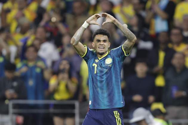 Luis Díaz celebra un gol amb Colòmbia al Mundial / Foto: EFE Luis Díaz celebra un gol amb Colòmbia al Mundial / Foto: EFE