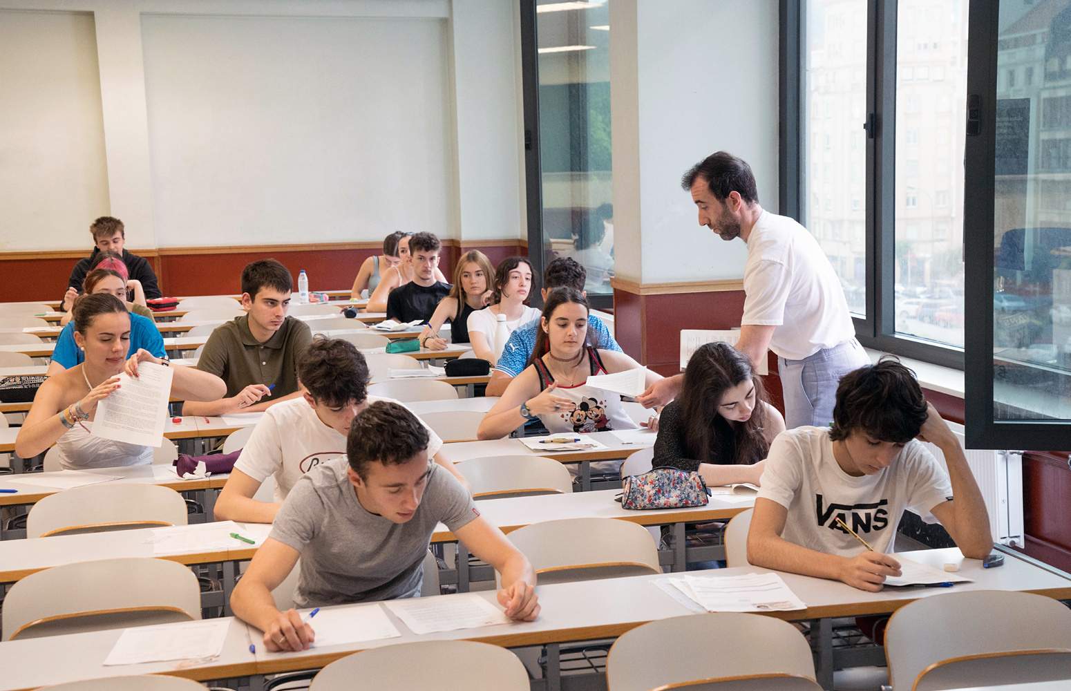 Allau de zeros en la prova d'euskera a la selectivitat basca: què ha passat?