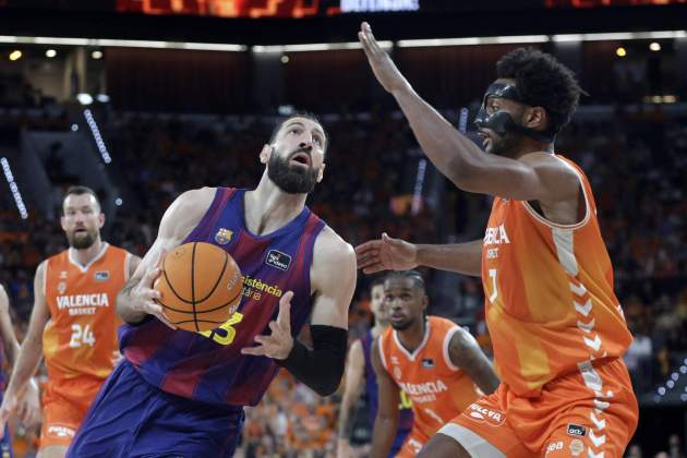 Shengelia València Barça bàsquet / Foto: EFE