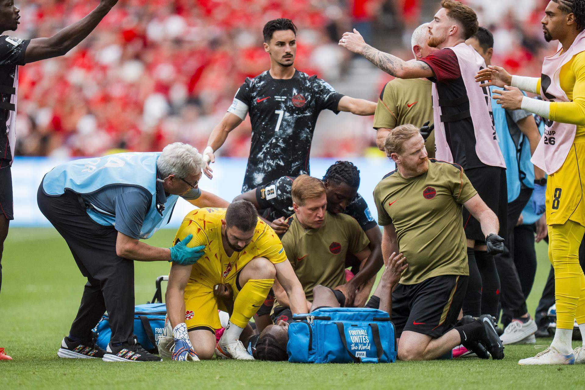 El moment més dur del Mundial: la lesió esgarrifosa de Koné glaça el Canadà - Qatar