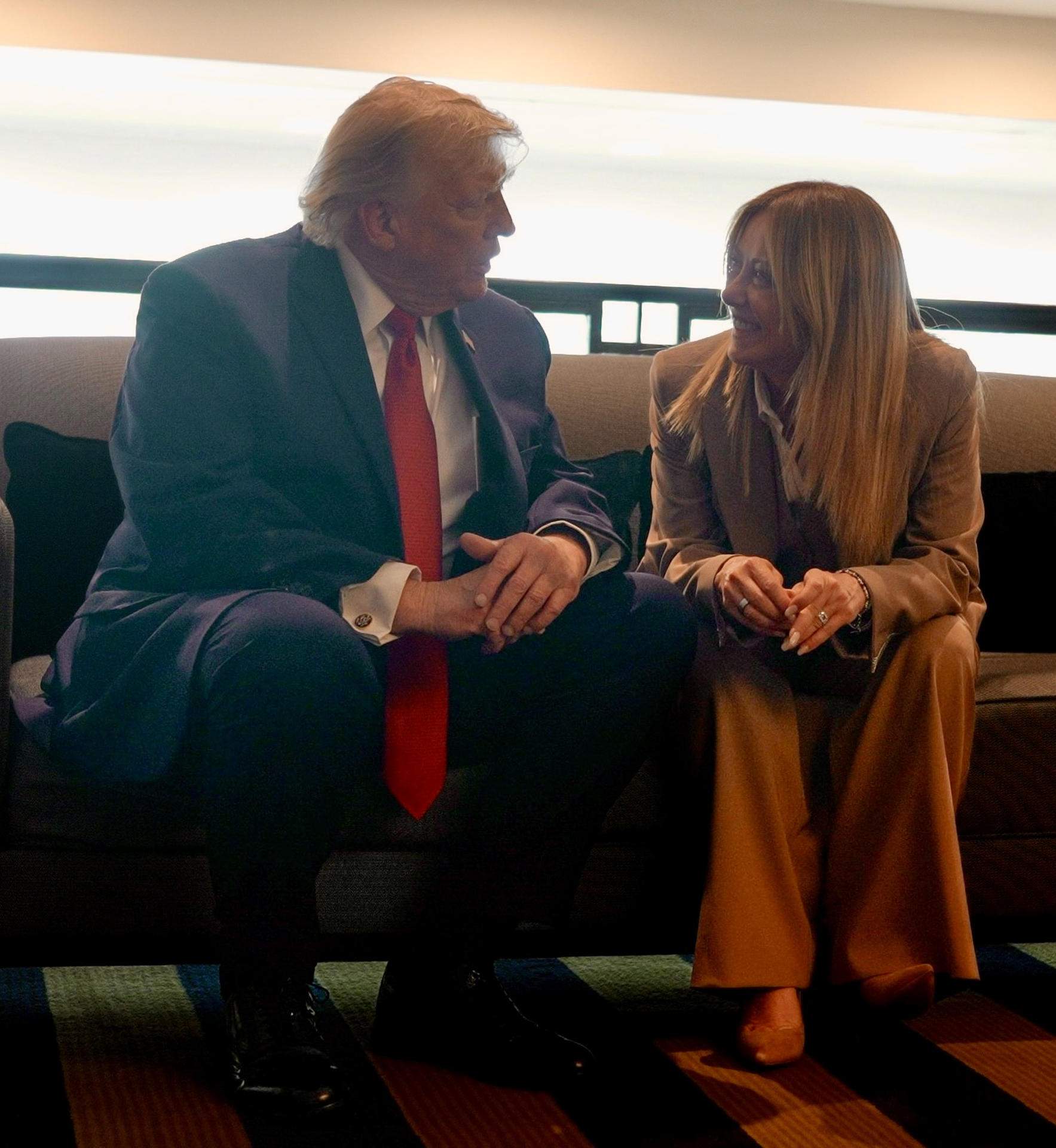 Meloni i Trump durant el G7 / Foto: Efe, Palazzo Chigi 