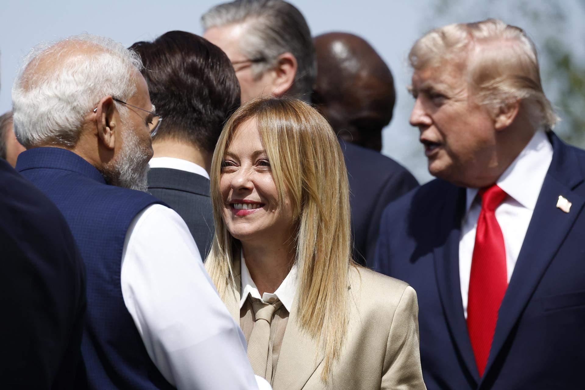 Meloni es rebel·la contra Trump i suspèn la visita a Washington: la foto de la discòrdia