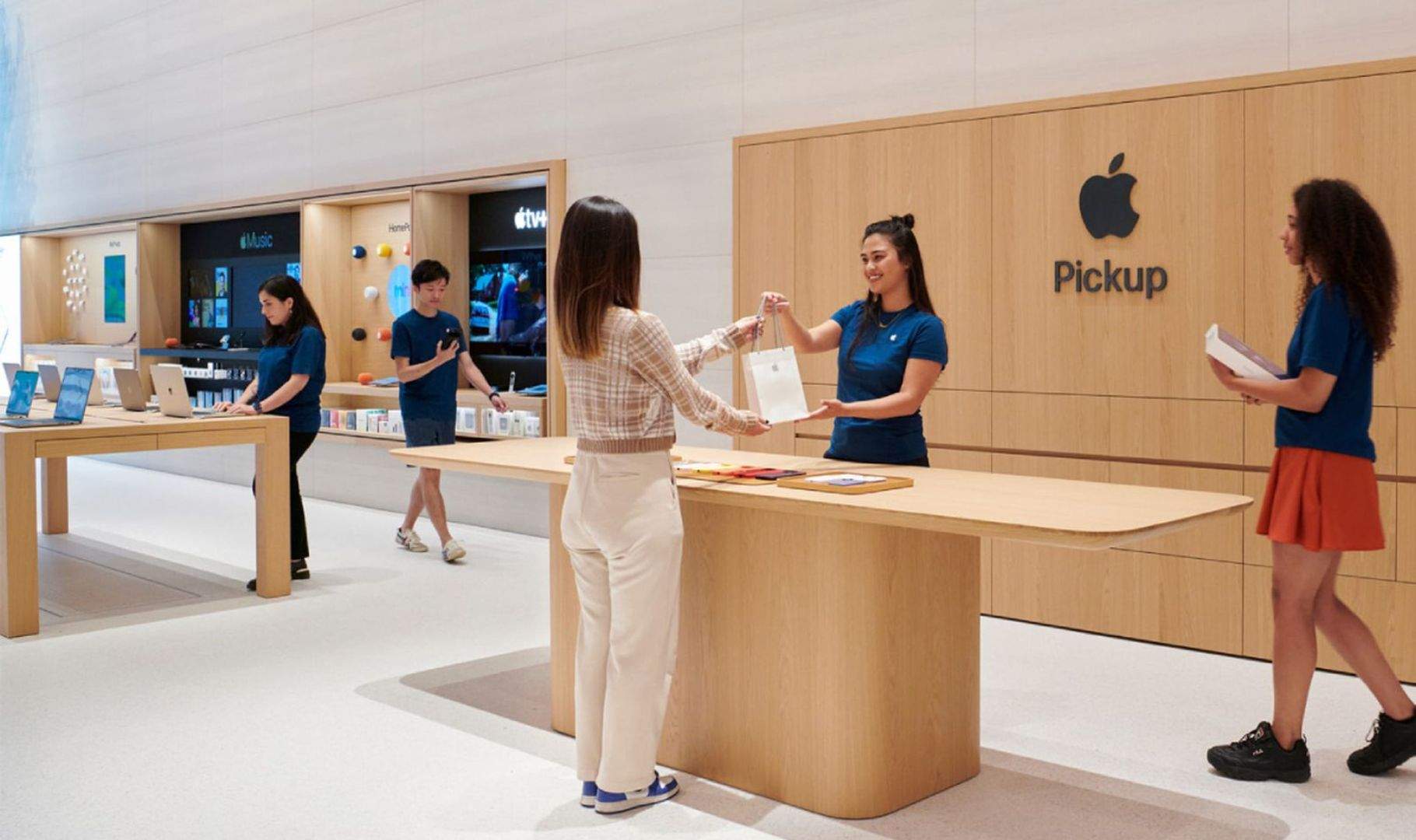 Ningú no s'ho explica: el mercat de smartphones cau, però Apple ha venut un 10% més d'iPhone