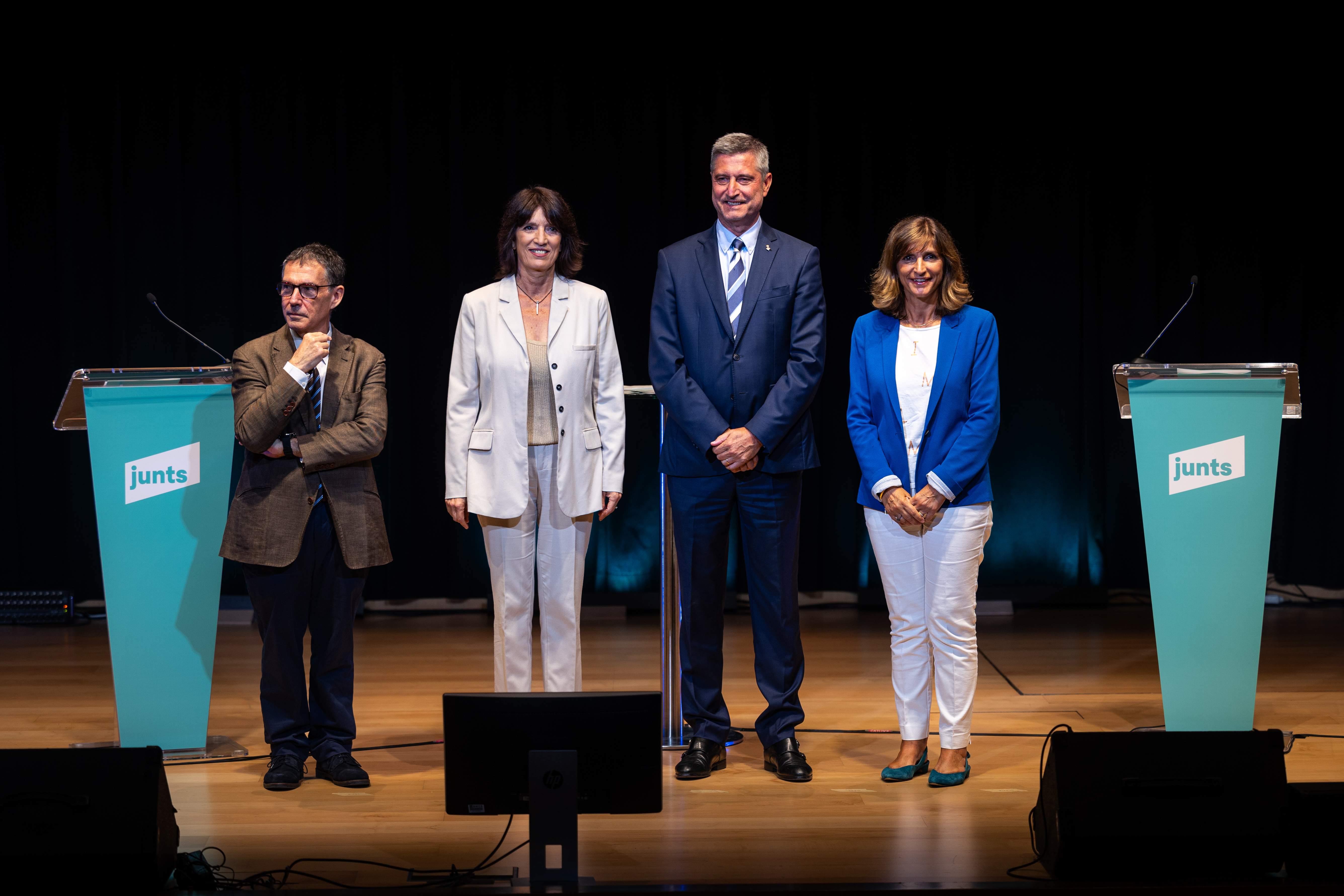 Galbis, Calvo, Freixa i Cuevillas es conjuren contra Collboni: mà dura, desregularització i capital de nació
