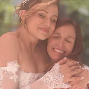 La núvia, radiant, amb Ester Bertran IG La núvia, radiant, amb Ester Bertran IG