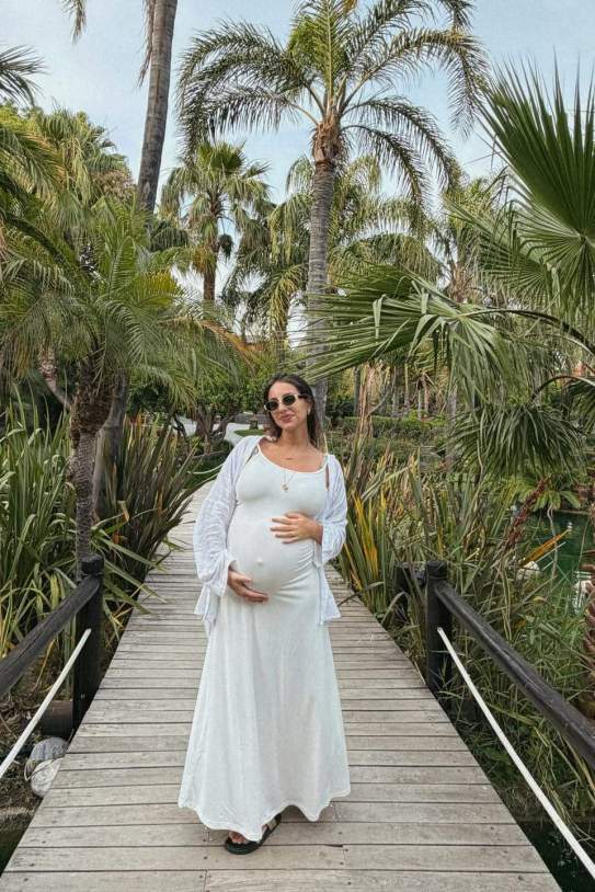 Luna Serrat guapíssima lluint embaràs / Instagram