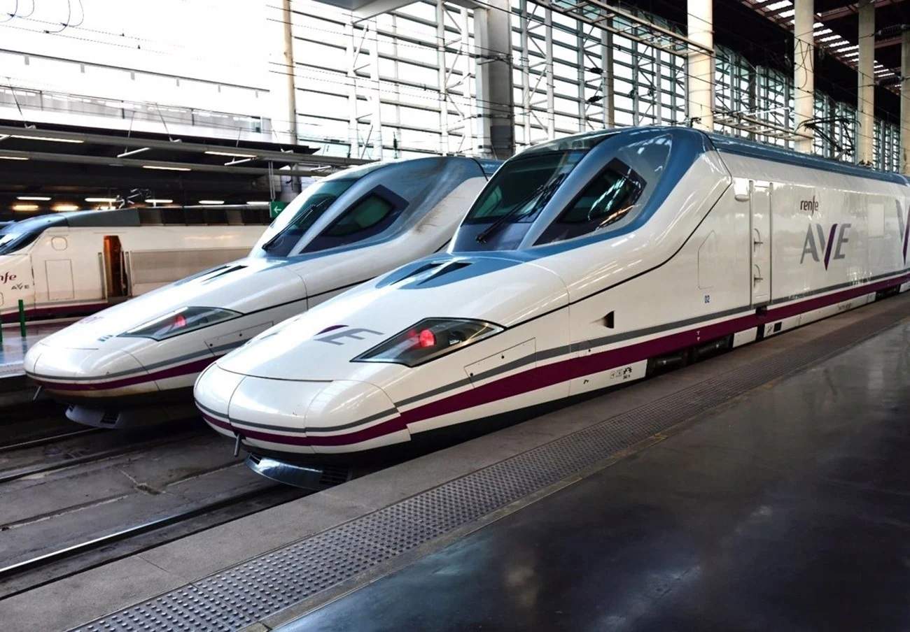 Retards en l’alta velocitat entre Barcelona i Madrid per un robatori de cable
