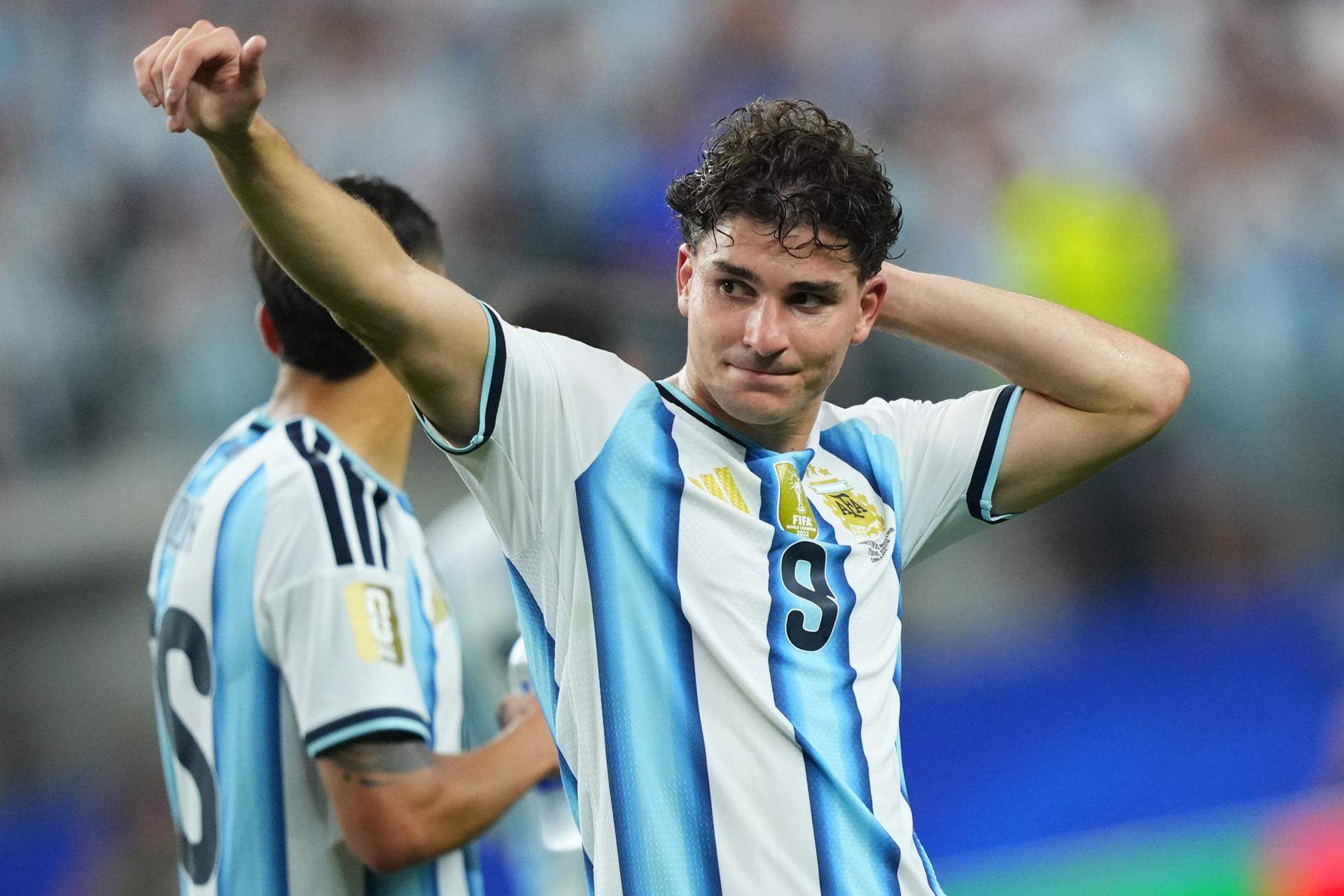 El Barça no llença la tovallola per Julián Álvarez: nova oferta a l'Atlètic després del Mundial