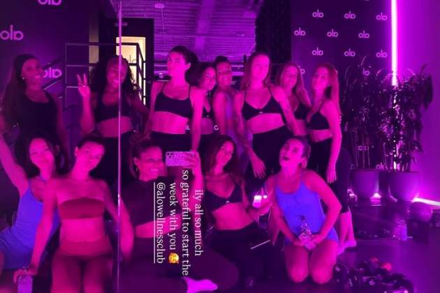 Aurora, Ana, Irene i Martina juntes a una classe esportiva / Instagram