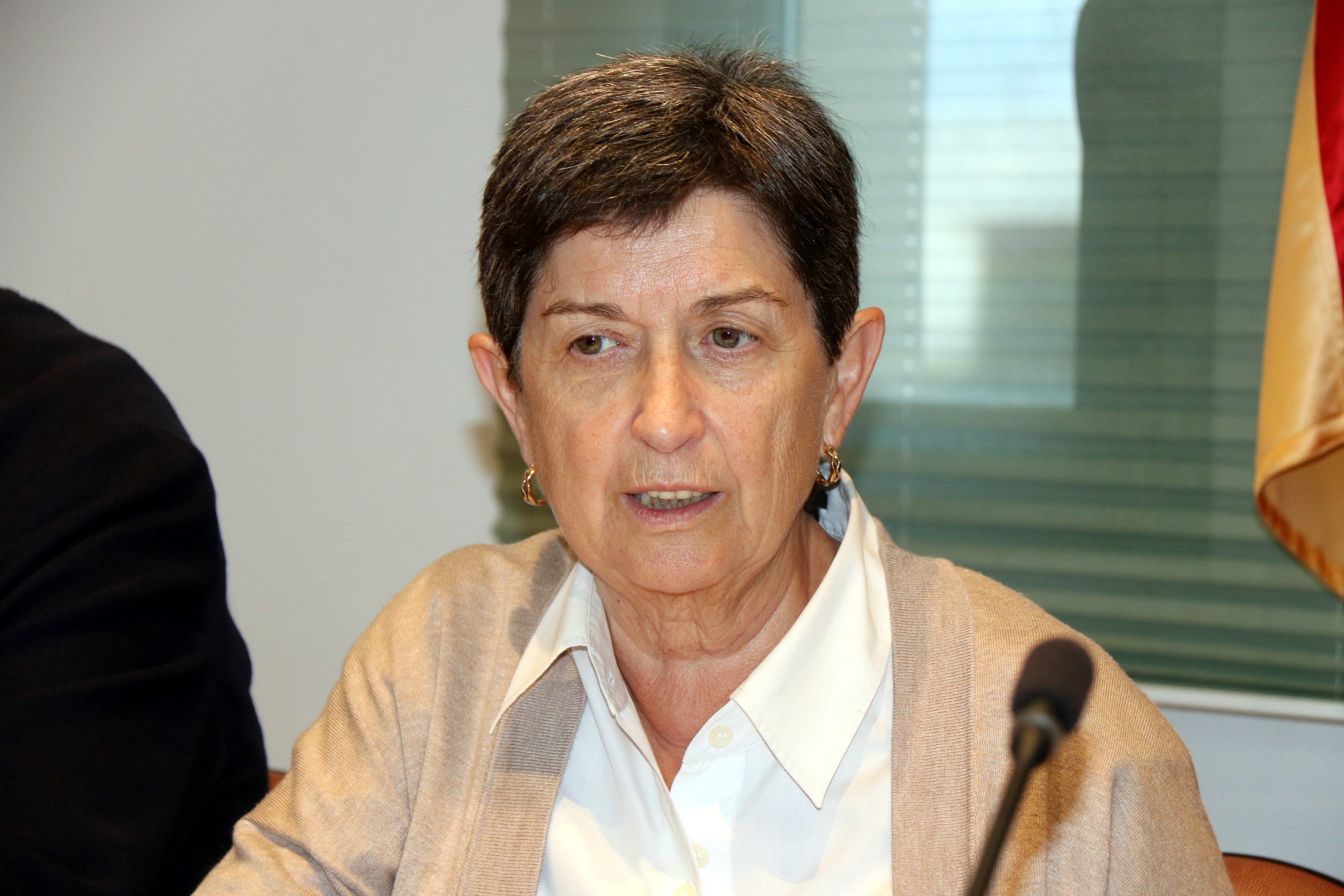 Cunillera insta a crear un pla de retorn d'empreses en lloc de tornar a reprovar el Rei