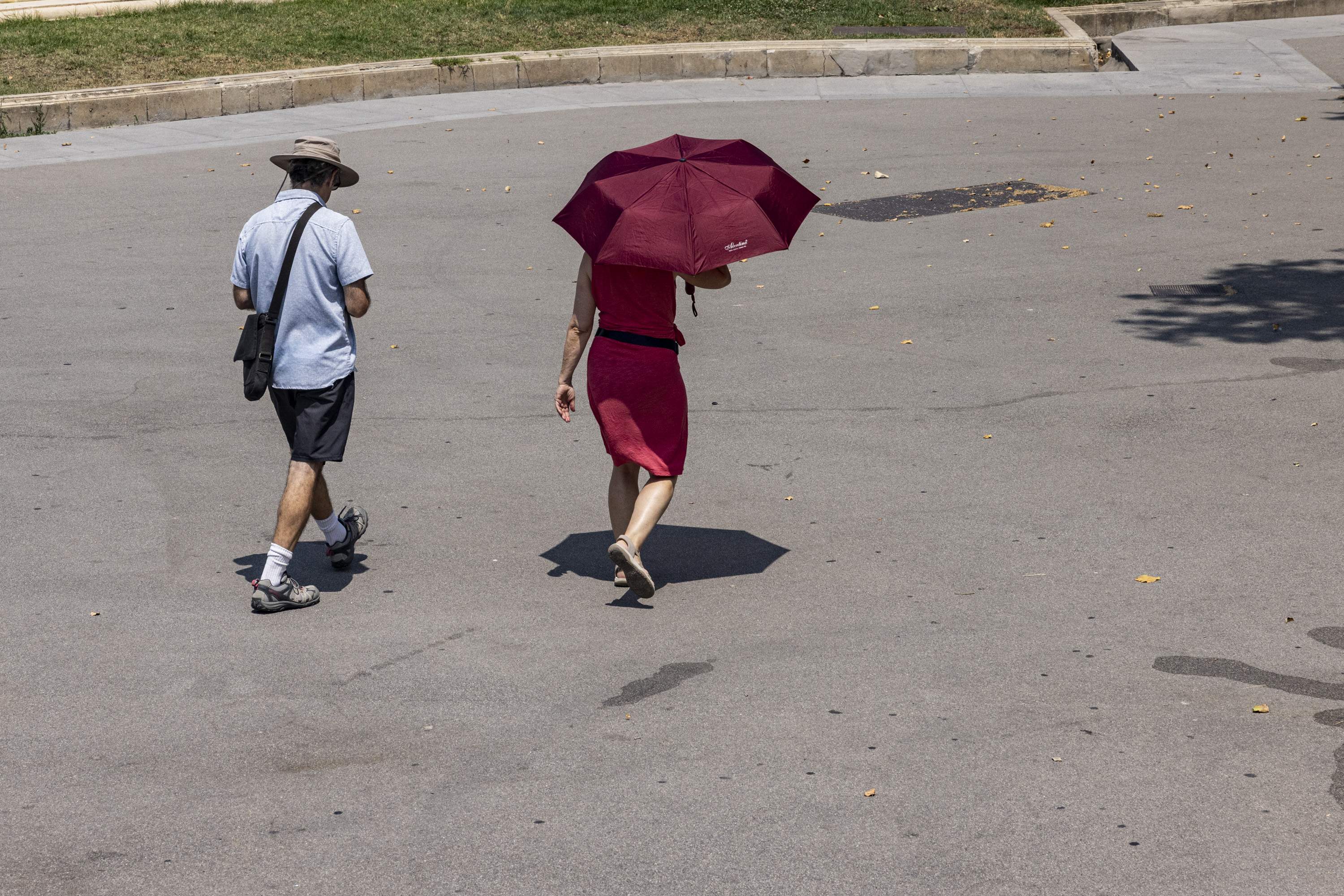 Cómo identificar un golpe de calor y otras indicaciones ante el peligro por altas temperaturas