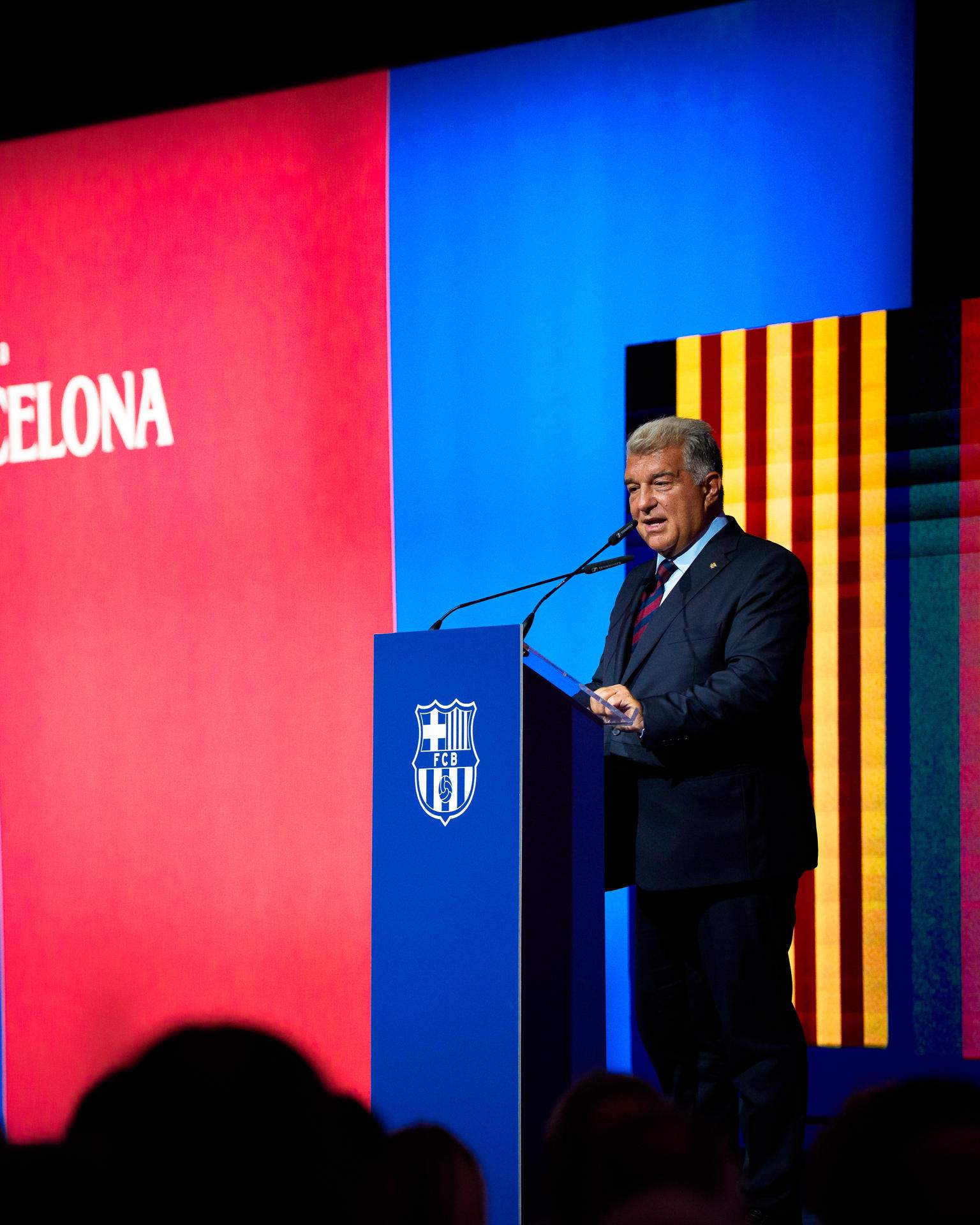 Laporta anuncia "l’exaltació de l’estelada" al Camp Nou i suspèn l’homenatge als campions del món