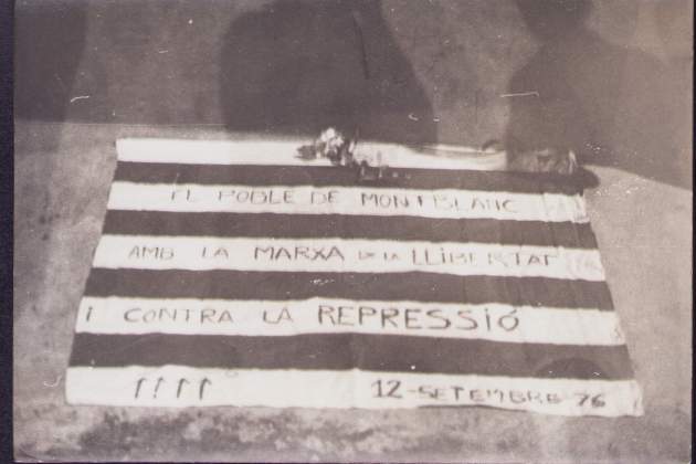 Preparatius per al pas de la Marxa de la Llibertat per Montblanc / Imatge cedida per l'Arxiu Comarcal de la Conca de Barberà (ACCB) Preparatius per al pas de la Marxa de la Llibertat per Montblanc / Imatge cedida per l'Arxiu Comarcal de la Conca de Barberà (ACCB)