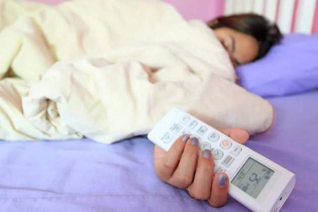 Activar el aire acondicionado al dormir