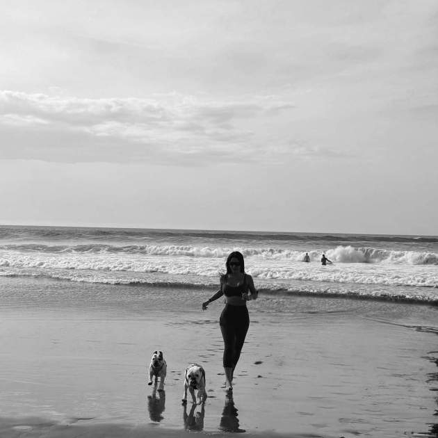 Ainhi Garcia amb la Bimba i la Milka / Instagram Ainhi Garcia amb la Bimba i la Milka / Instagram