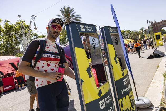 Fan Zone Tour França Barcelona arc triomf / Foto: Carlos Baglietto