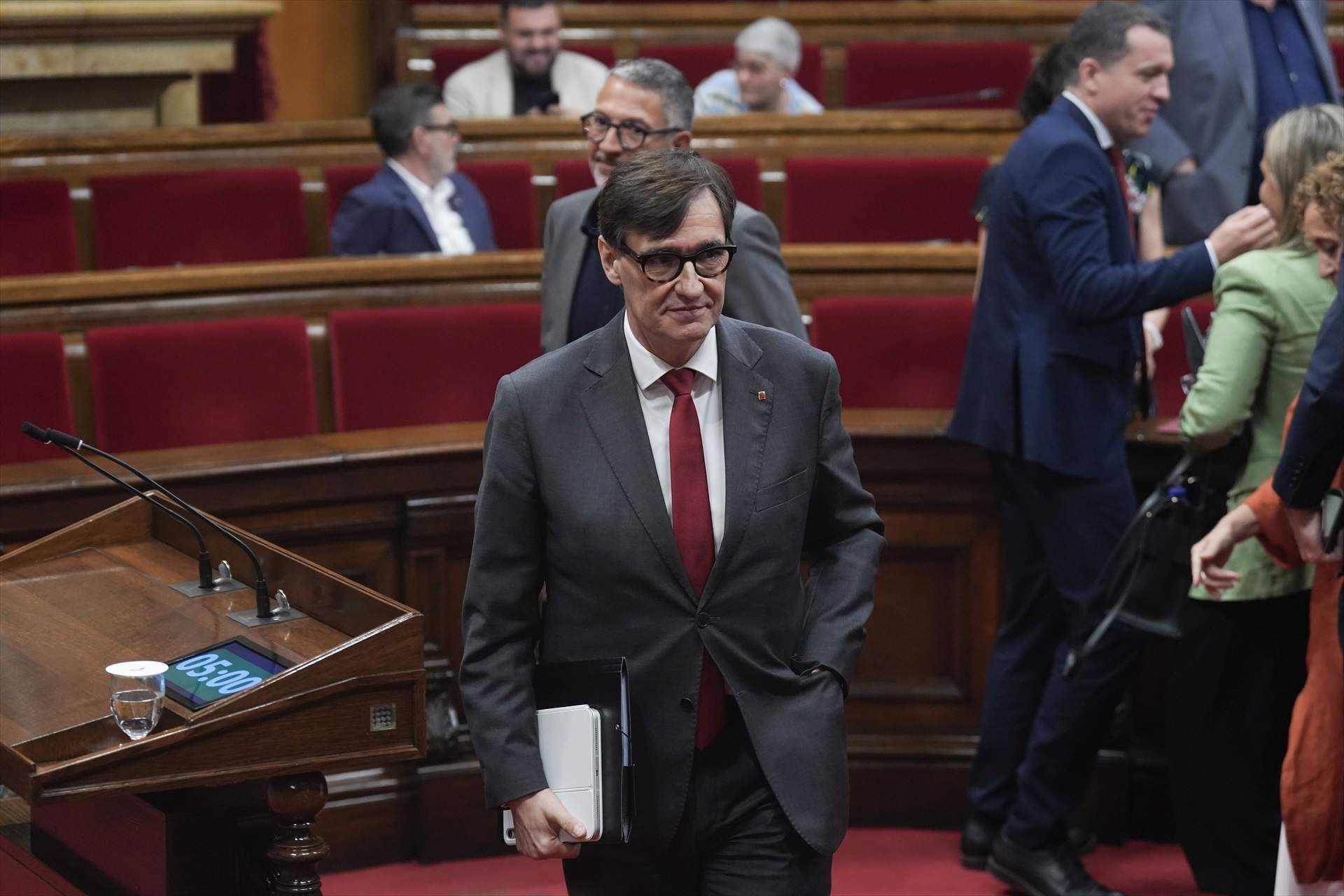 Illa reivindica en una carta a la militancia que "Catalunya contribuye a mejorar la España plural"