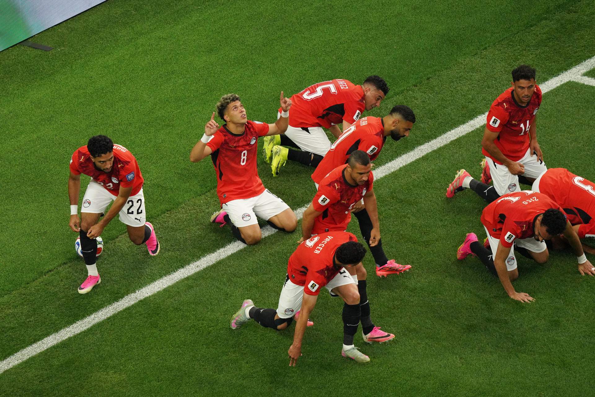 L'Egipte regna des dels 11 metres davant Austràlia (1-1) amb un Salah convertit en faraó
