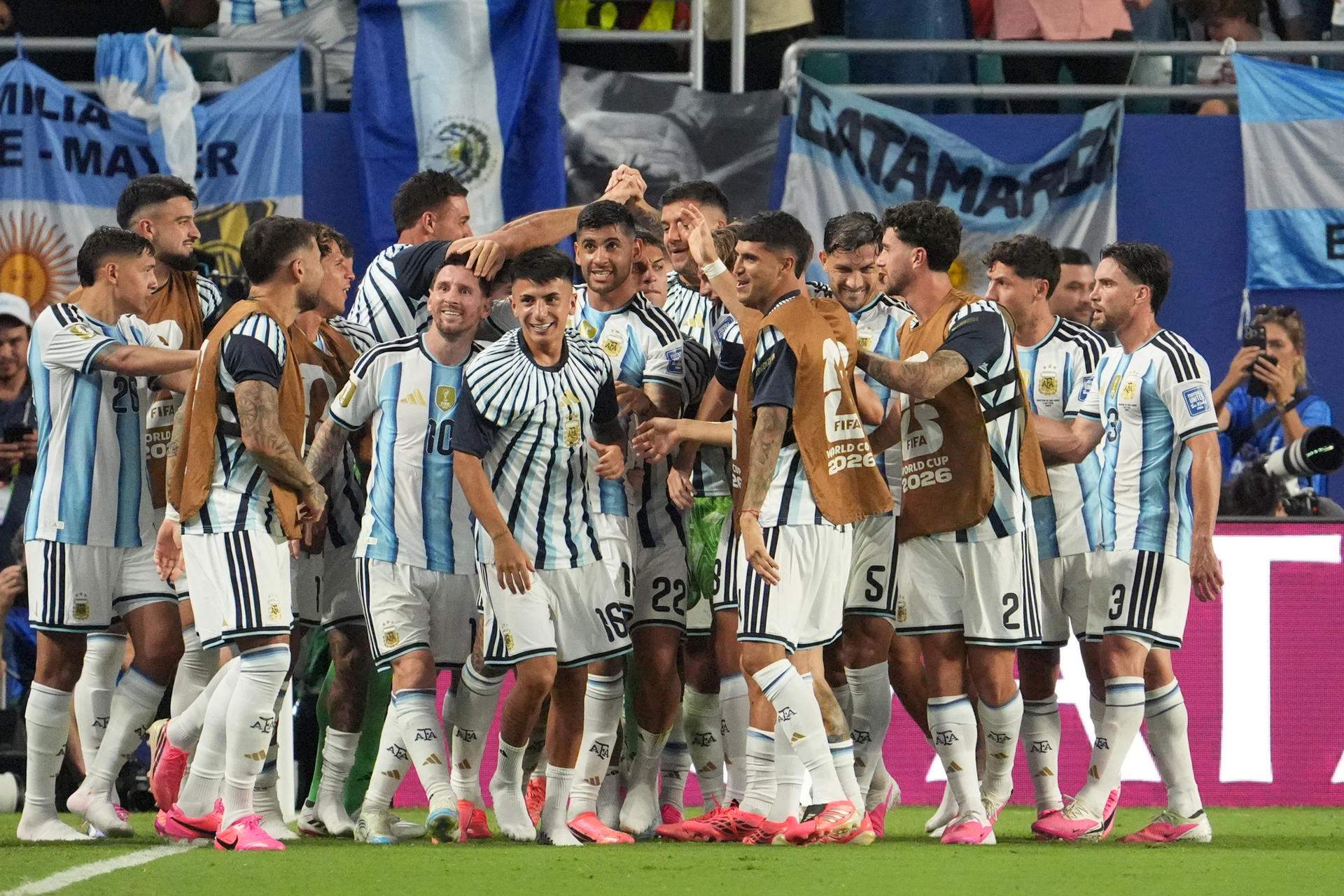 L'Argentina evita el desastre davant un Cap Verd rebel i Colòmbia es manté ferma al Mundial