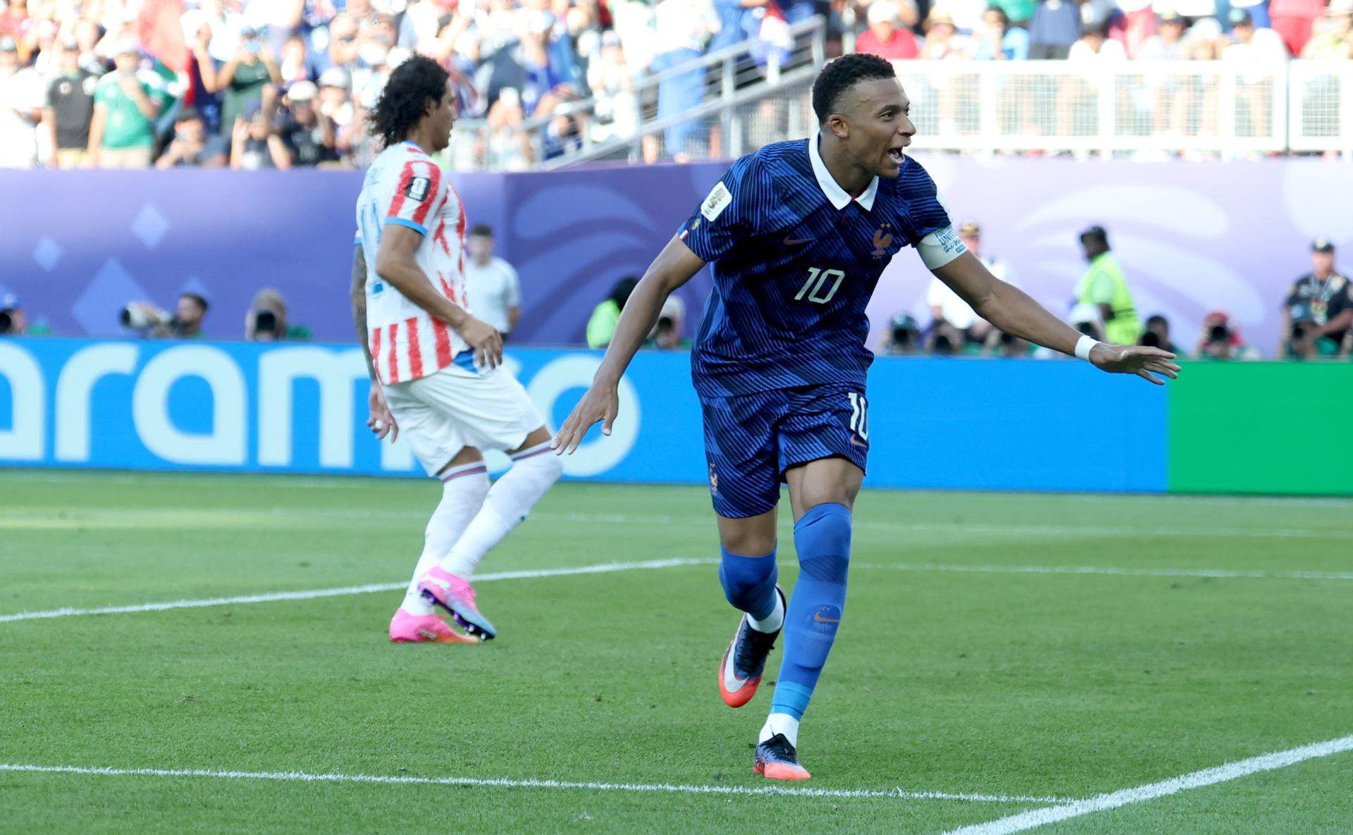 Una França persistent supera el Paraguai de penal (0-1) i ja es als quarts del Mundial