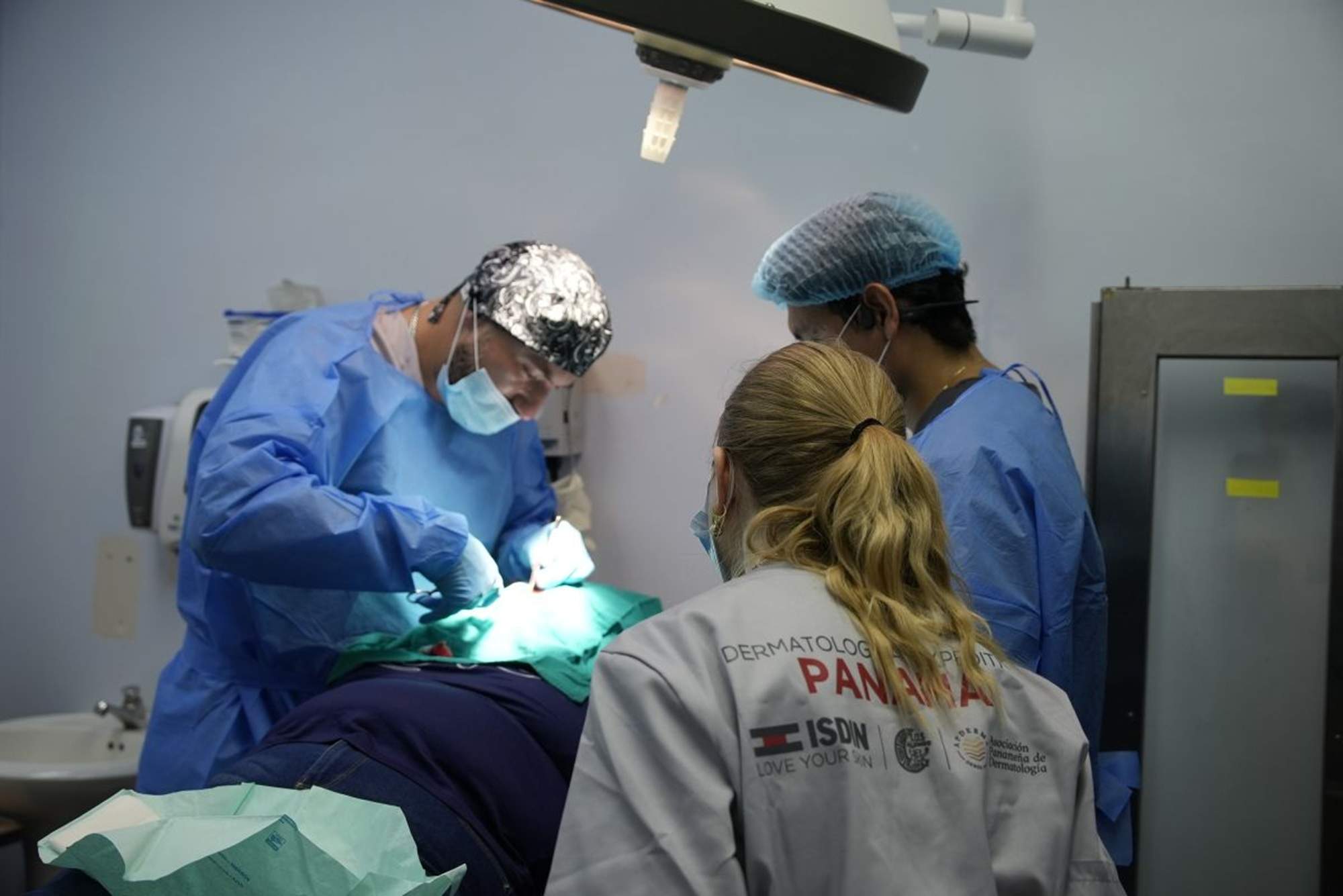ISDIN refuerza sus expediciones dermatológicas en Panamá contra el cáncer de piel (82 caràcters)