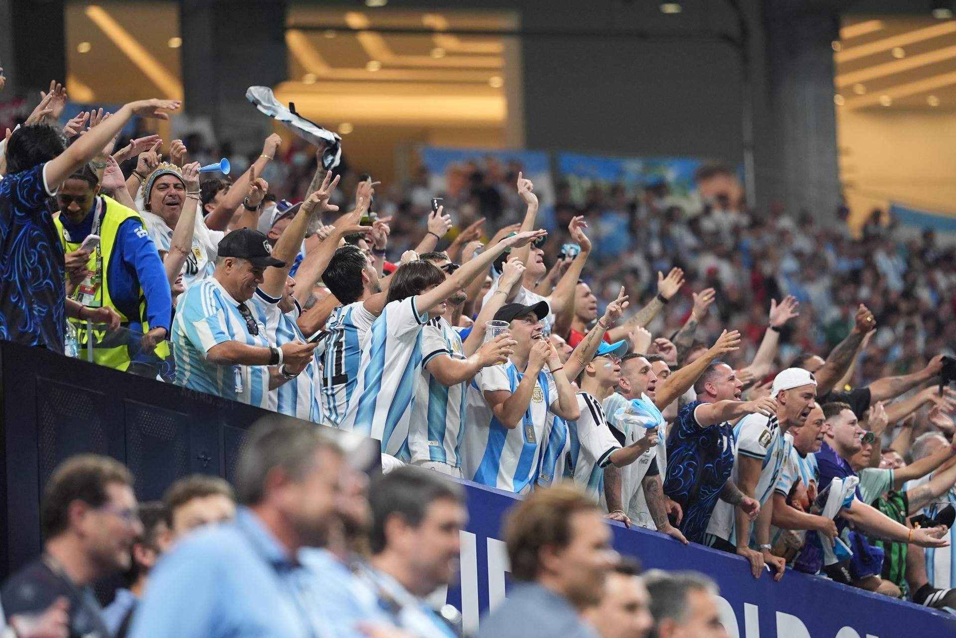 La premsa argentina embogeix amb la remuntada contra Egipte al Mundial: "Cor de campió"