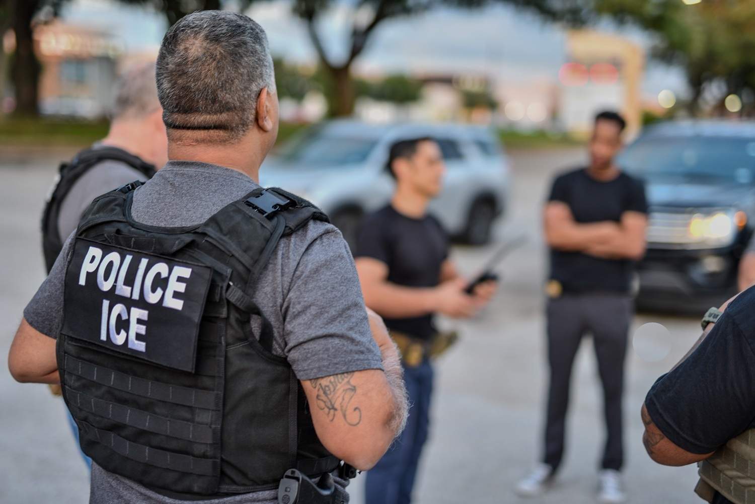 Un agente de Inmigración de EE. UU. mata a tiros a un migrante mexicano durante una detención en Texas