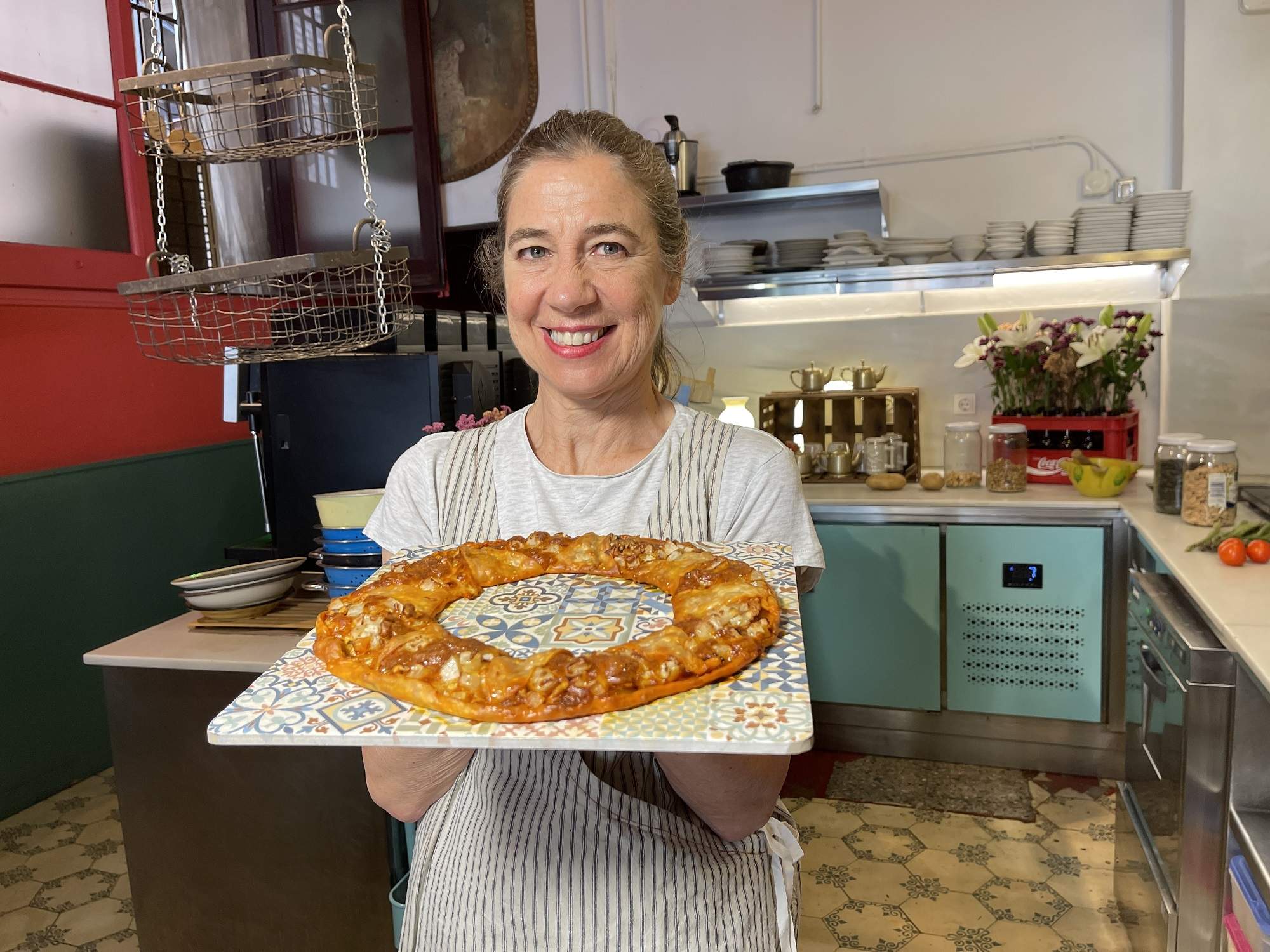Corona de pizza de sobrassada i pera Ada Parellada Portada Foto Raquel Sánchez