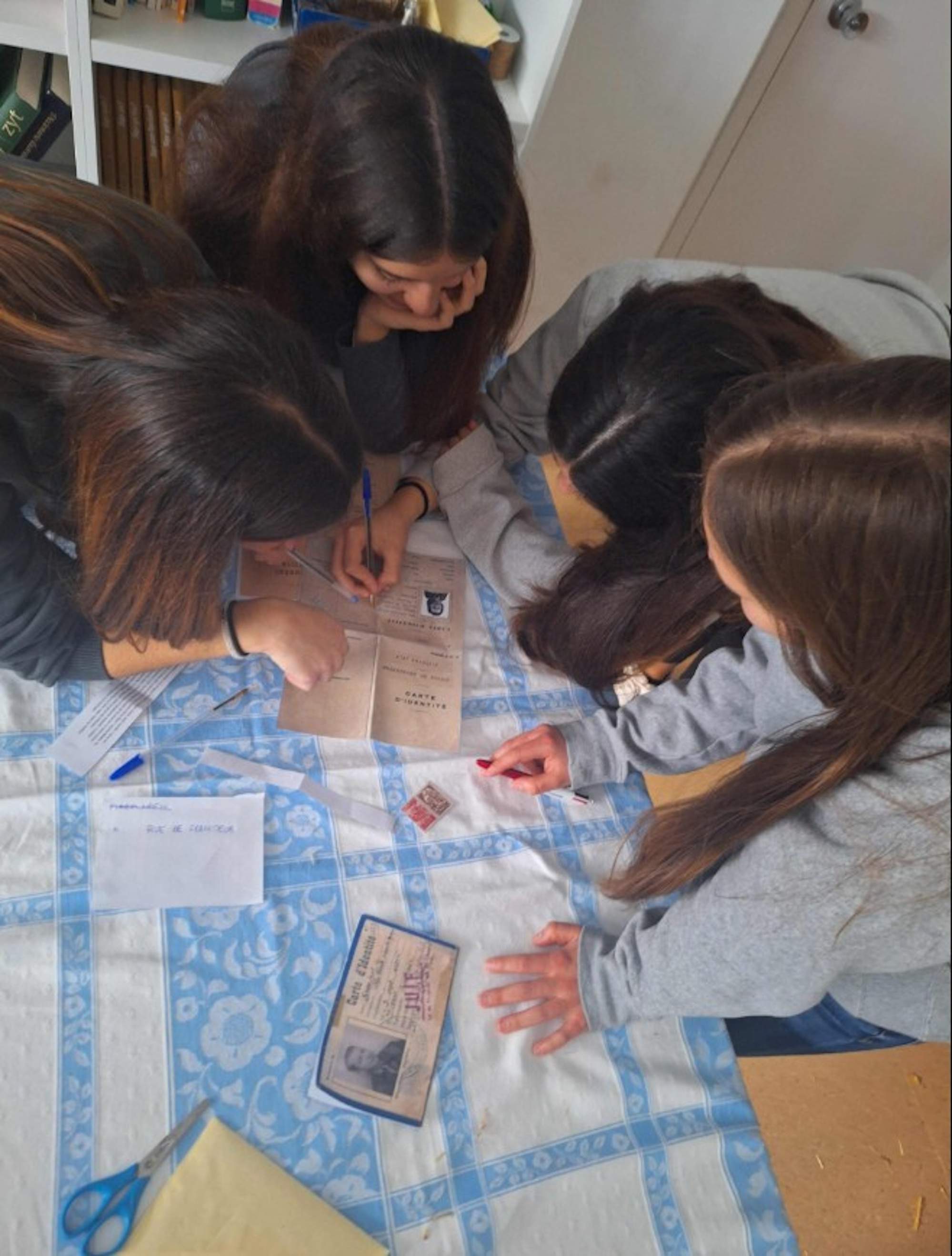 La Resistència, un escape room per despertar l'esperit crític dels alumnes sobre la Segona Guerra Mundial